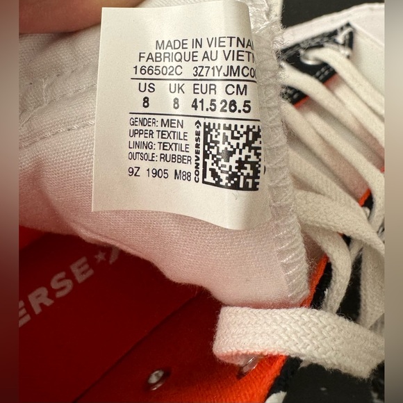 Converse-Not a Chuck. NWT - Picture 5 of 7